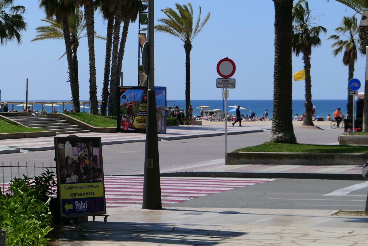 Rentalmar Delfos Playa Salou Extérieur photo